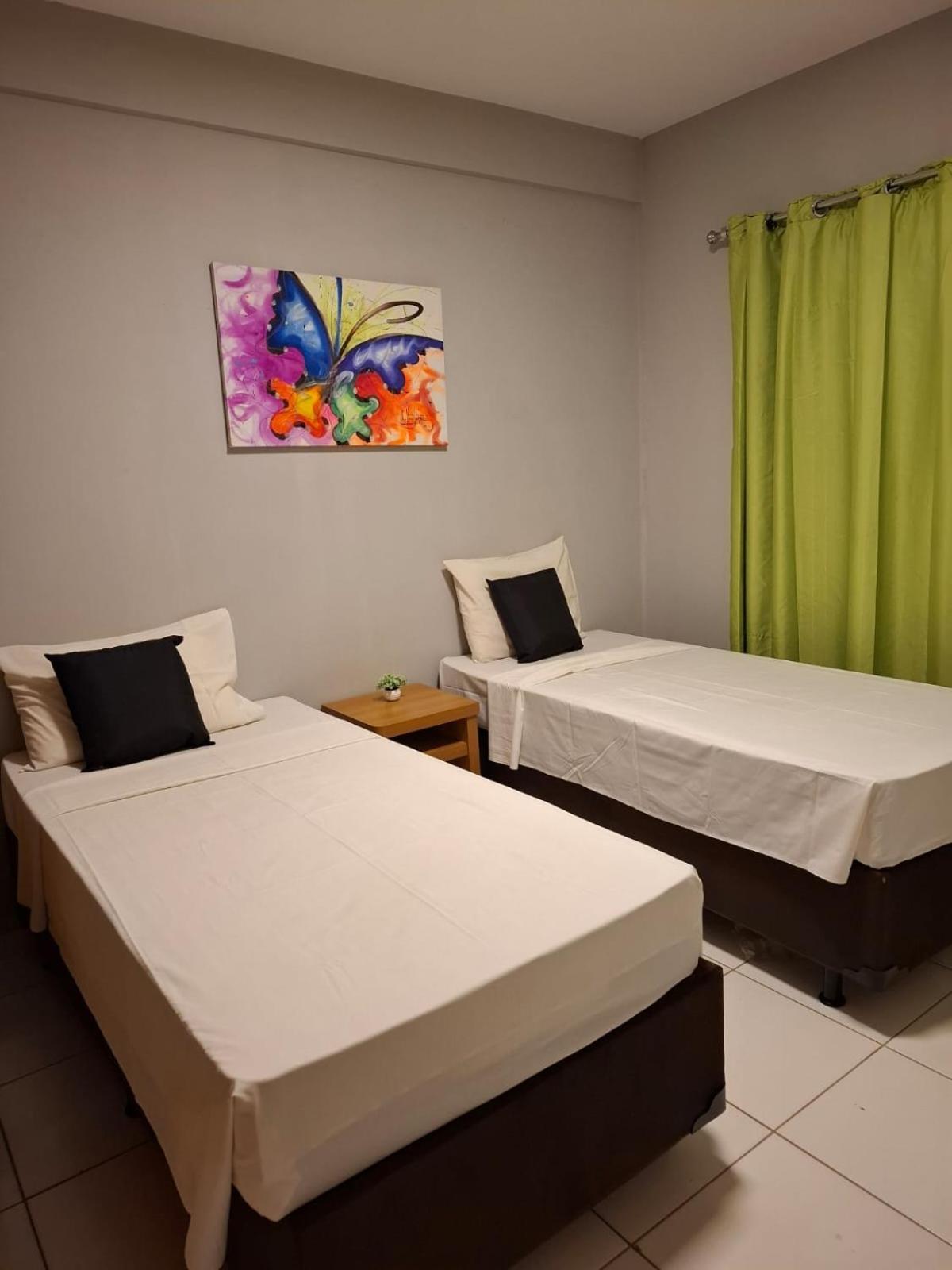 Golden Dolphin - Grand&express - águas Termais - - Roupa De Cama, Banho E Tv De Led Caldas Novas